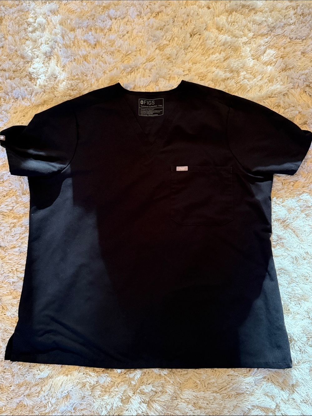 FIGS Men's Black V-Neck Scrub Top with Chest Pocket